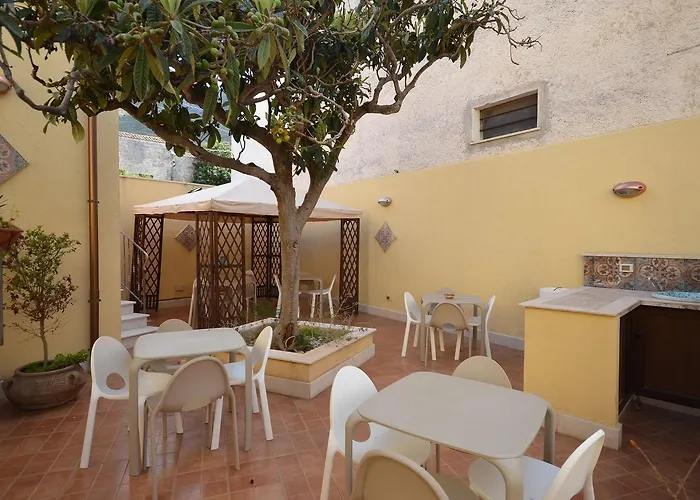Bed & Breakfast Timpe Bianche 4*
